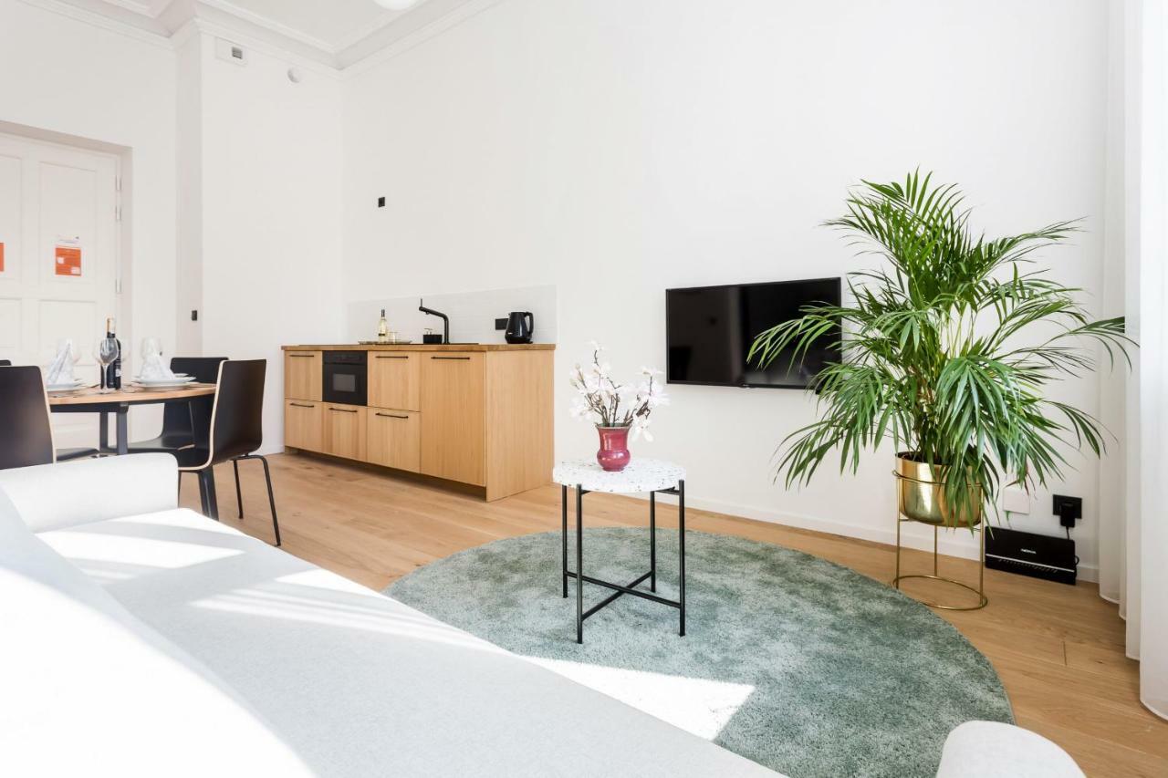 Deluxe Mtp Apartments Matejki By Noclegi Renters Poznań Zewnętrze zdjęcie