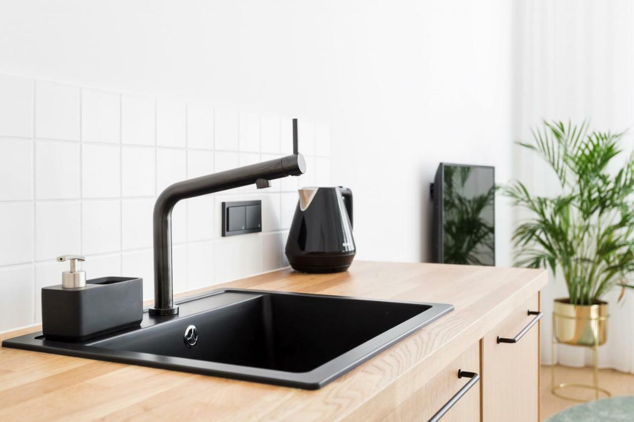 Deluxe Mtp Apartments Matejki By Noclegi Renters Poznań Zewnętrze zdjęcie